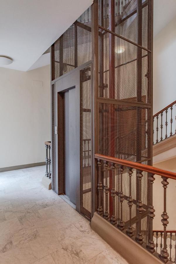 Royal Apartment Turin Exterior photo